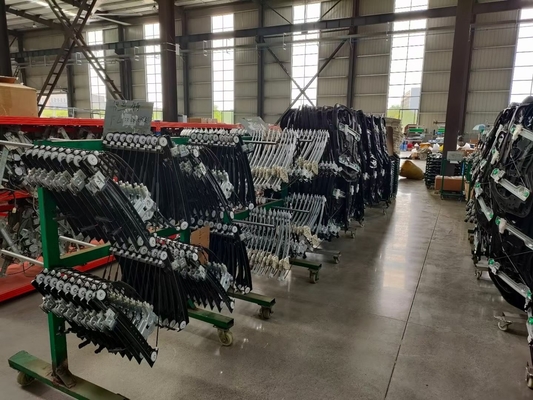 ระบบควบคุมกระจกรถยนต์ สําหรับ Mitsubishi Auto F/R Window Lifter Regulator
